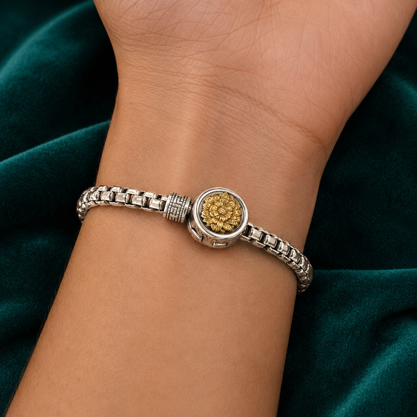 ✨ Floral Charm Bracelet - 29.240 GM