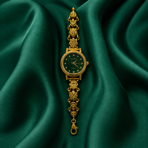 🌿💎 Emerald Spark Heritage Silver Watch - 4.500 GM
