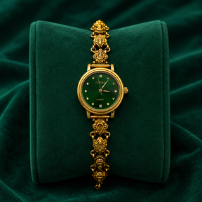 🌿💫 Evergreen Elegance Heritage Silver Watch - 4.500 GM