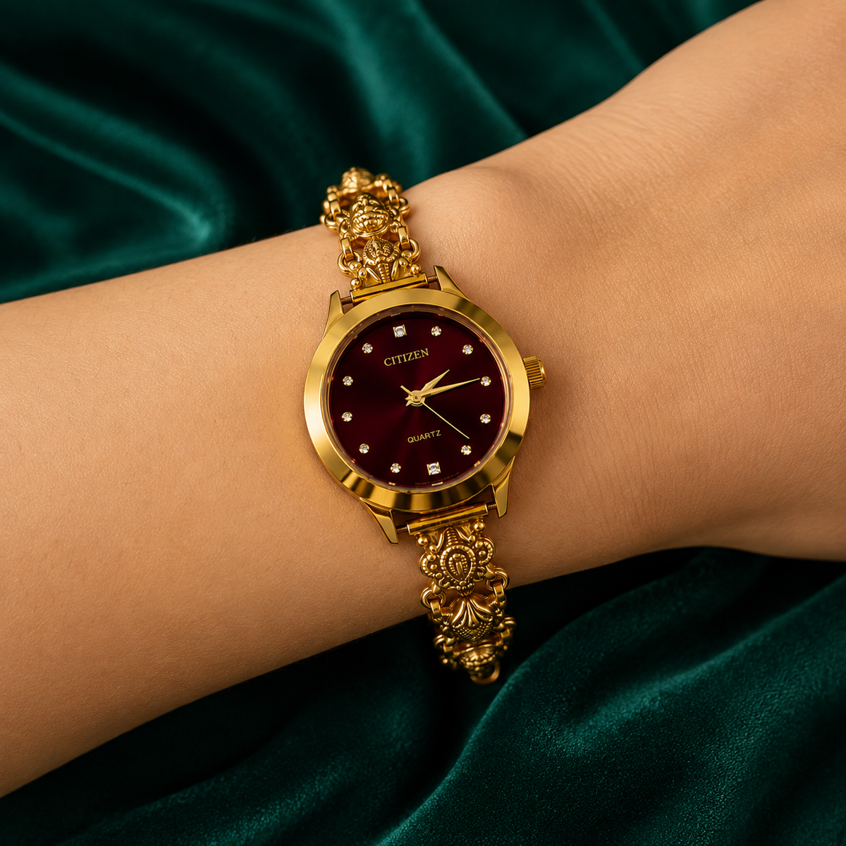 ❤️👑 Crimson Crown Heritage Silver Watch - 4.500 GM