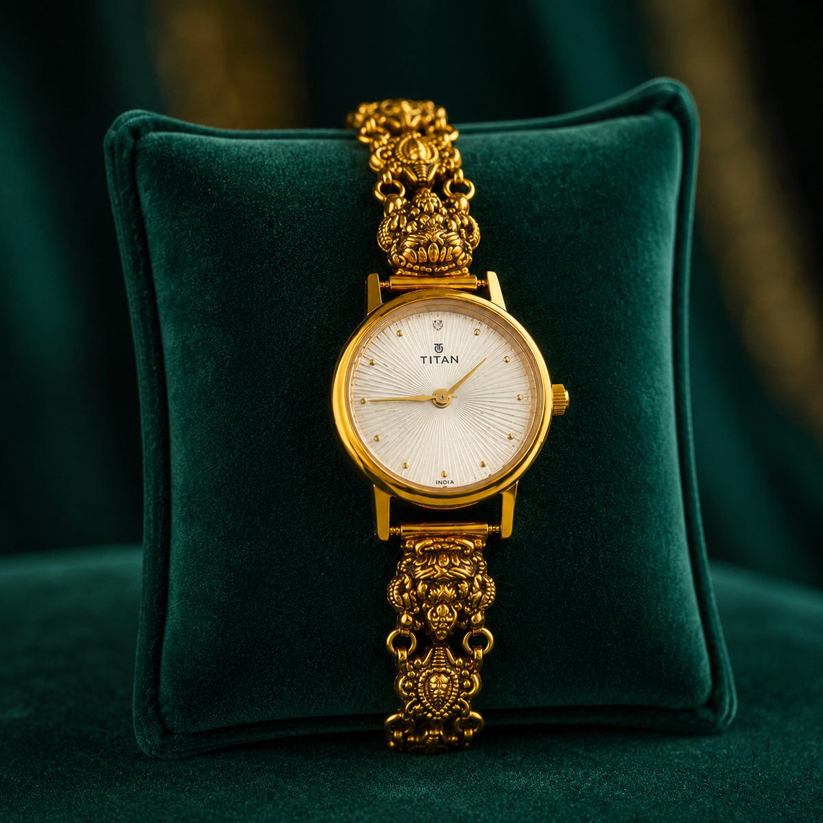✨ Lakshmi Paisley Watch - ORIGINAL TITAN DIAL WATCH