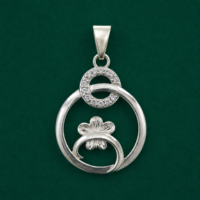 ✨ Blossom Orbit Pendant - 1.663 GM
