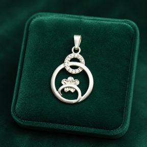 ✨ Blossom Orbit Pendant - 1.663 GM