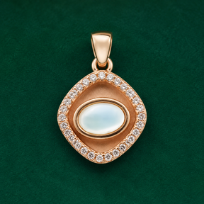 ✨ Pearl Halo Pendant - 1.260 GM