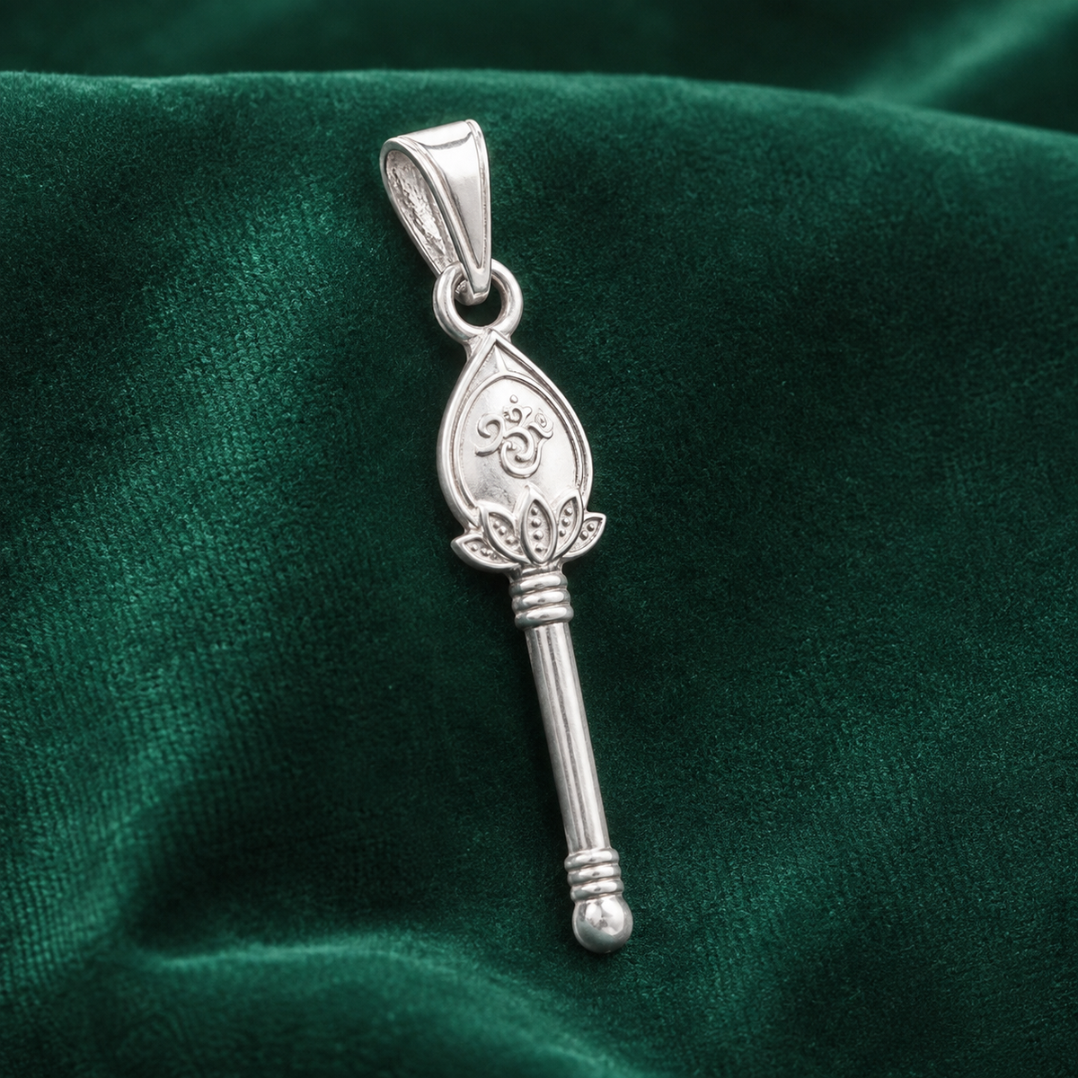 ✨ Sacred Om Sceptre Pendant - 2.577 GM