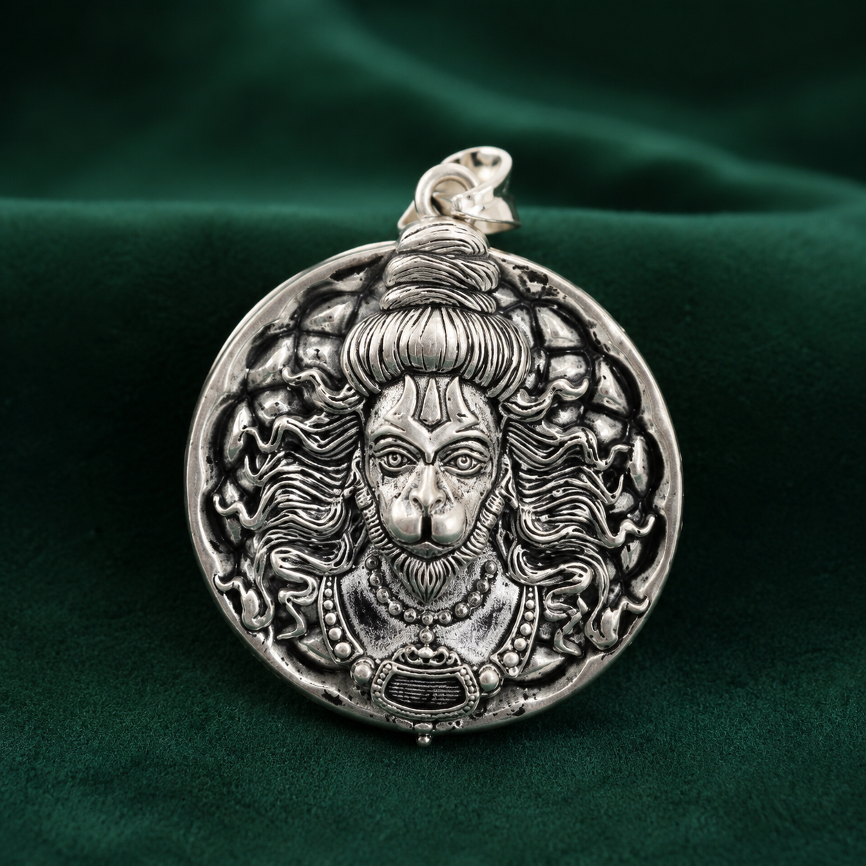 ✨ Veer Hanuman Pendant - 10.080 GM