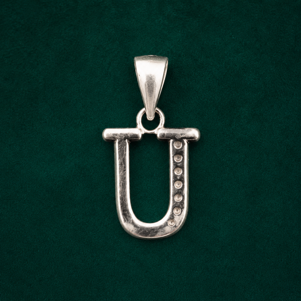 ✨ Crystal Initial U Pendant  - 1.033 GM