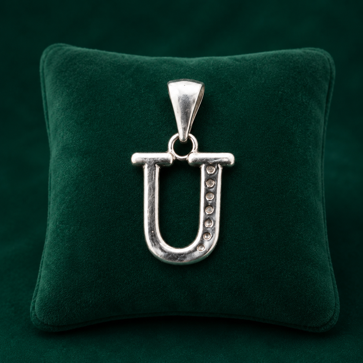 ✨ Crystal Initial U Pendant  - 1.033 GM