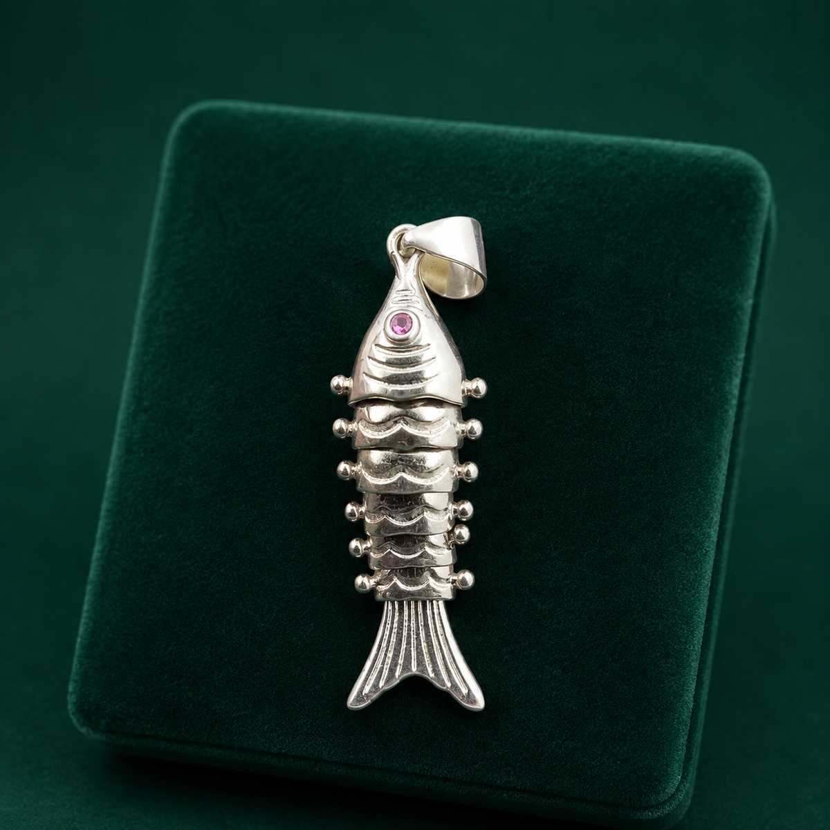 ✨ Ruby Fish Pendant - 2.905 GM
