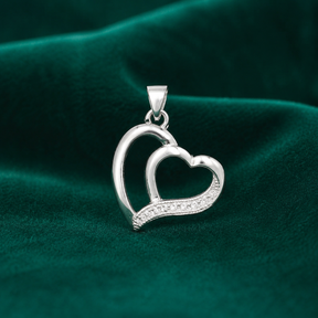 ✨ Twin Heart Curve Pendant - 1.370 GM