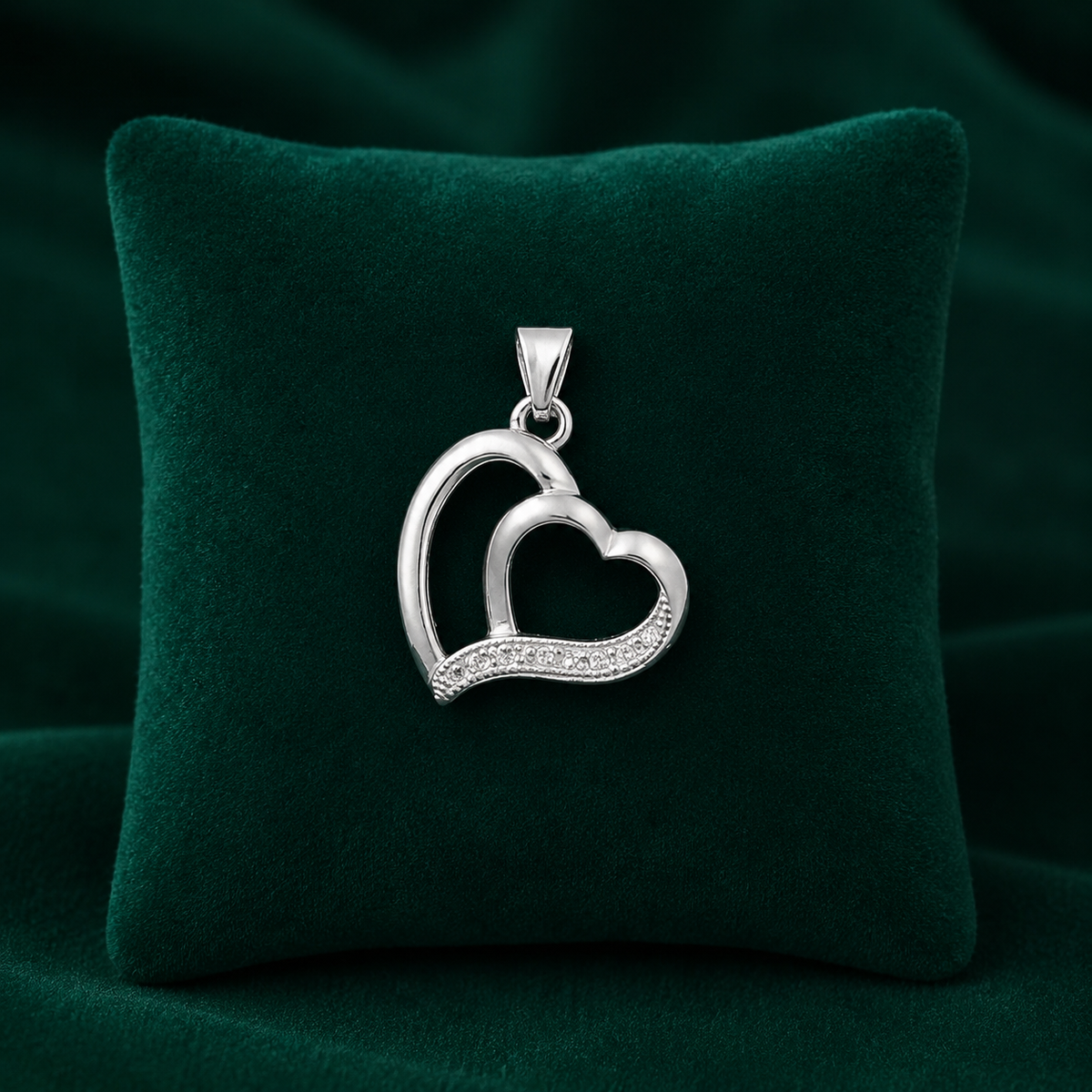 ✨ Twin Heart Curve Pendant - 1.370 GM