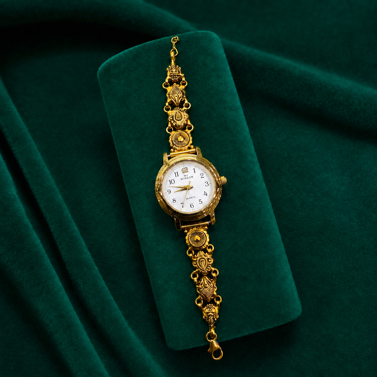 ✨ Heritage Temple Watch - 4.500 GM