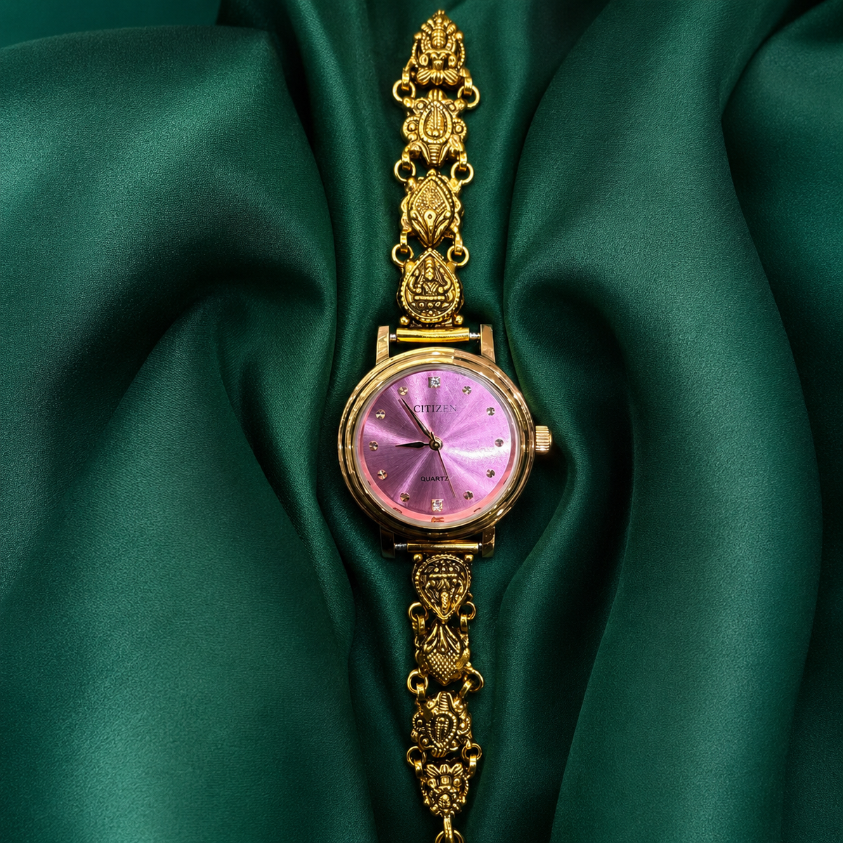 ✨ Royal Temple Watch - 4.500 GM