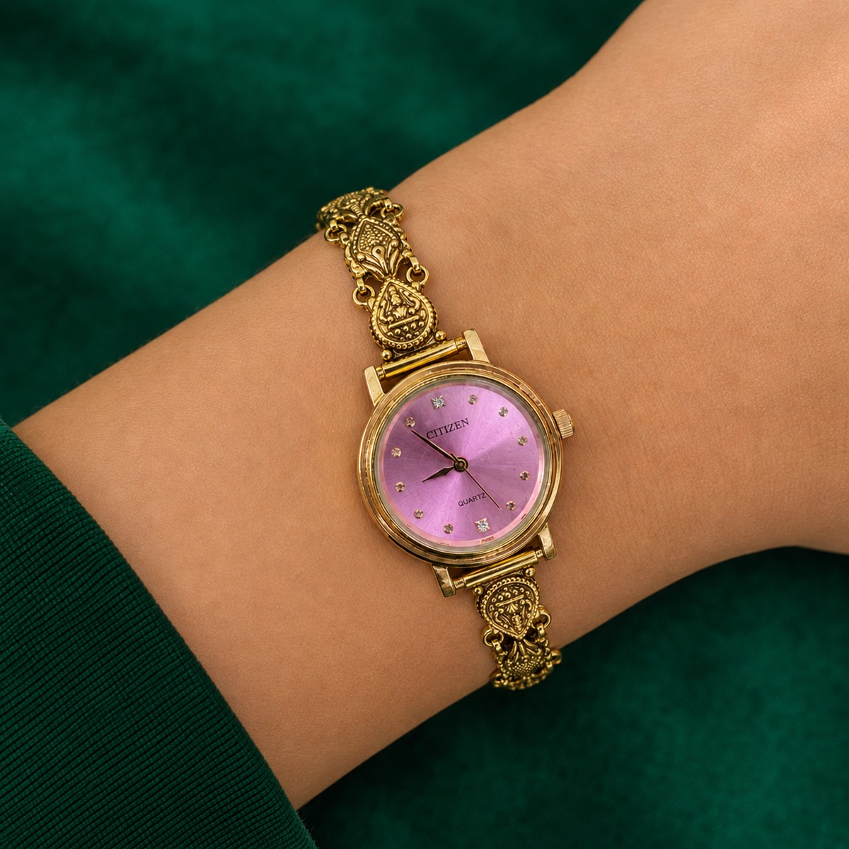 ✨ Royal Temple Watch - 4.500 GM