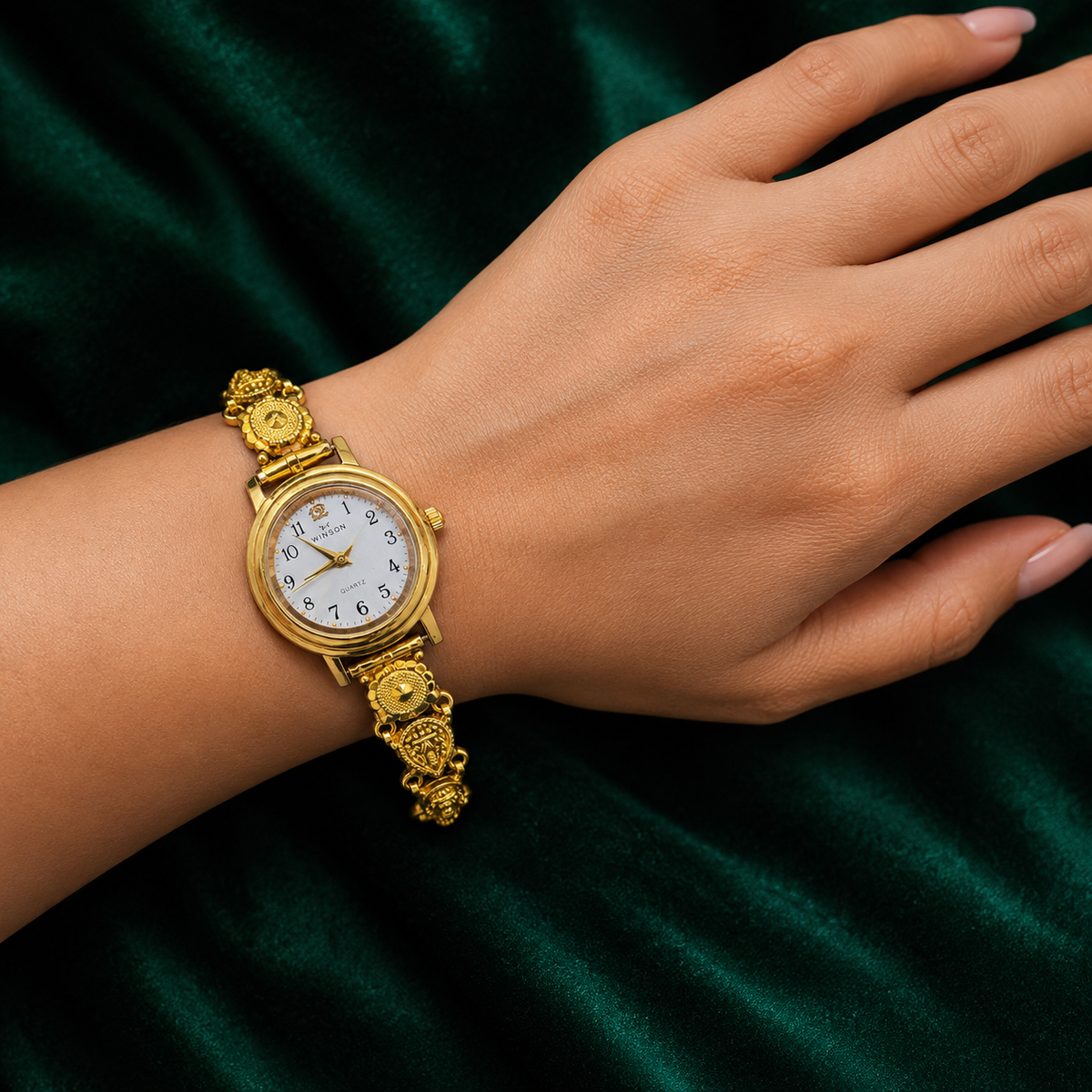 ✨ Temple Heritage Watch - 4.500 GM