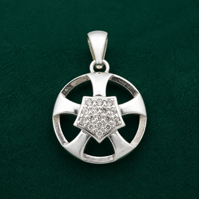 ✨ Crystal Crest Pendant - 1.520 GM