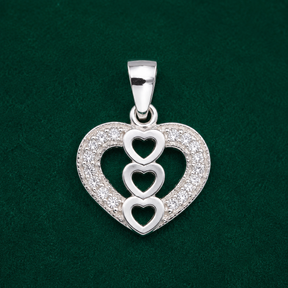 ✨ Triple Heart Halo Pendant - 1.233 GM