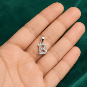 ✨ Crystal Initial B Pendant - 1.100 GM
