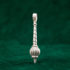 ✨ Sacred Mace Pendant - 3.560 GM