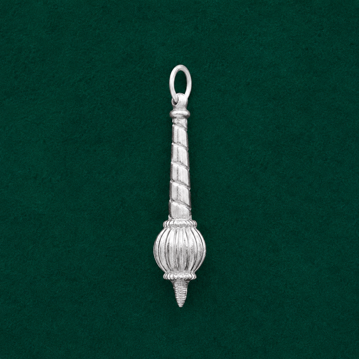 ✨ Sacred Mace Pendant - 3.560 GM