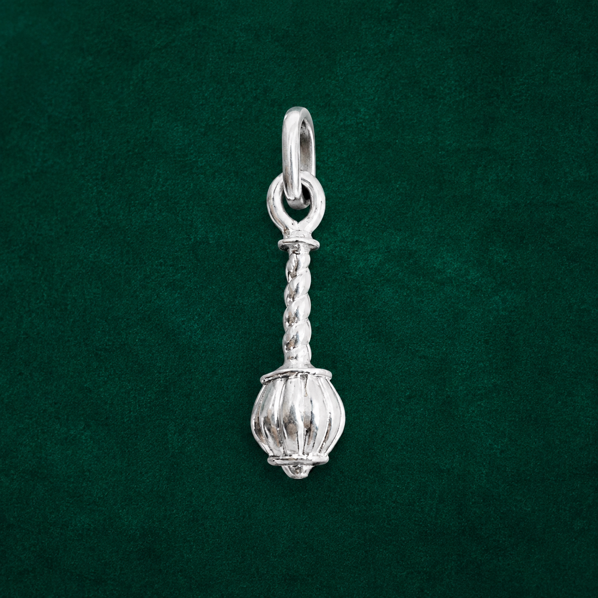 ✨ Royal Mace Pendant - 4.952 GM