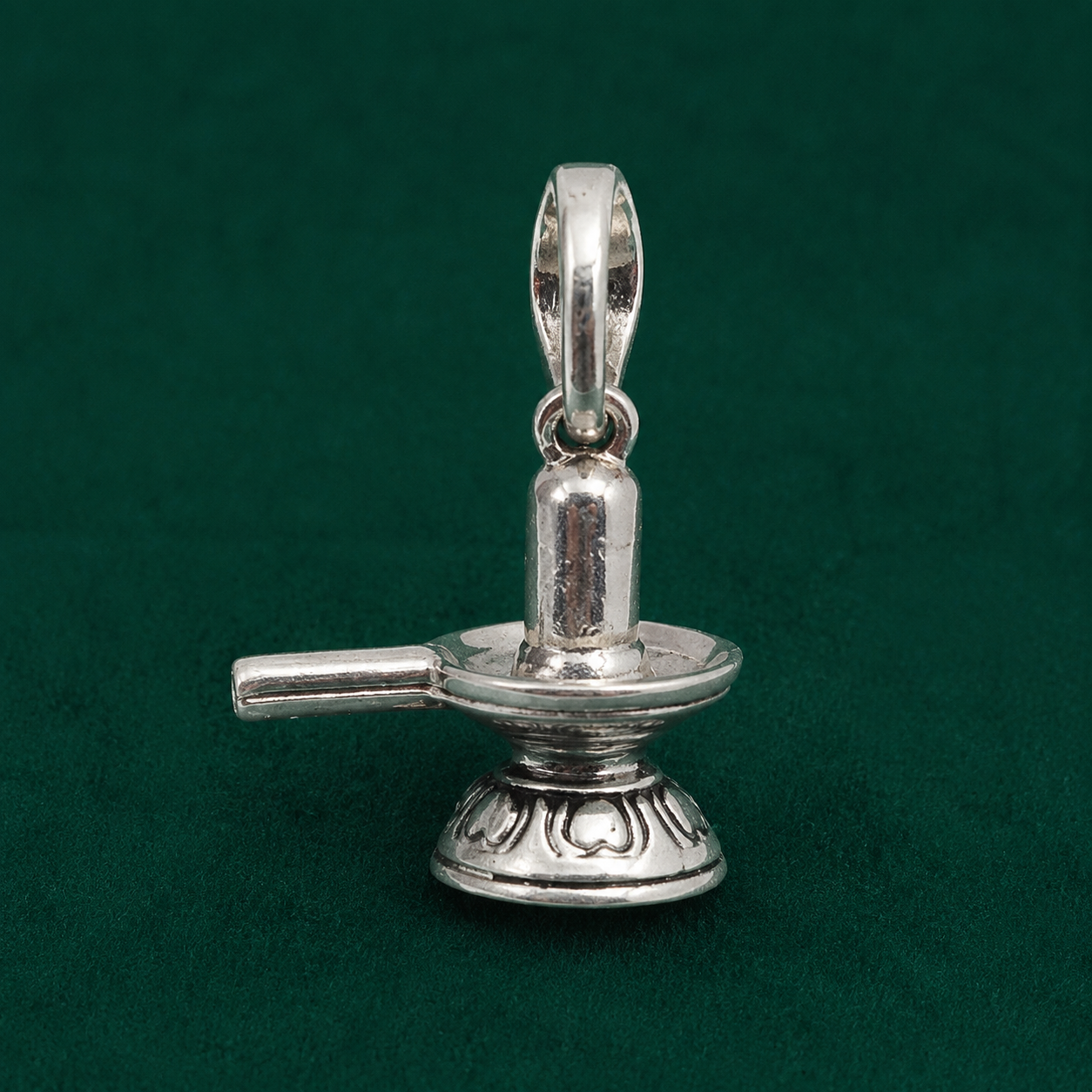 ✨ Sacred Shivling Pendant - 3.015 GM