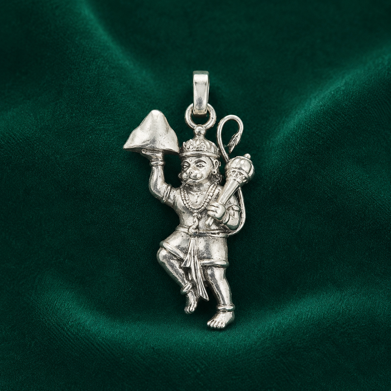 ✨ Veer Hanuman Pendant - 2.799 GM