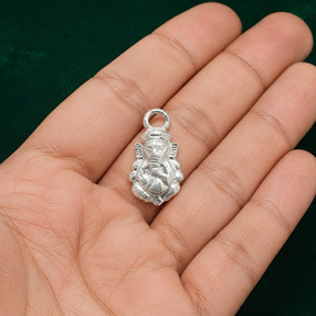 ✨ Lotus Ganesha Pendant - 1.070 GM