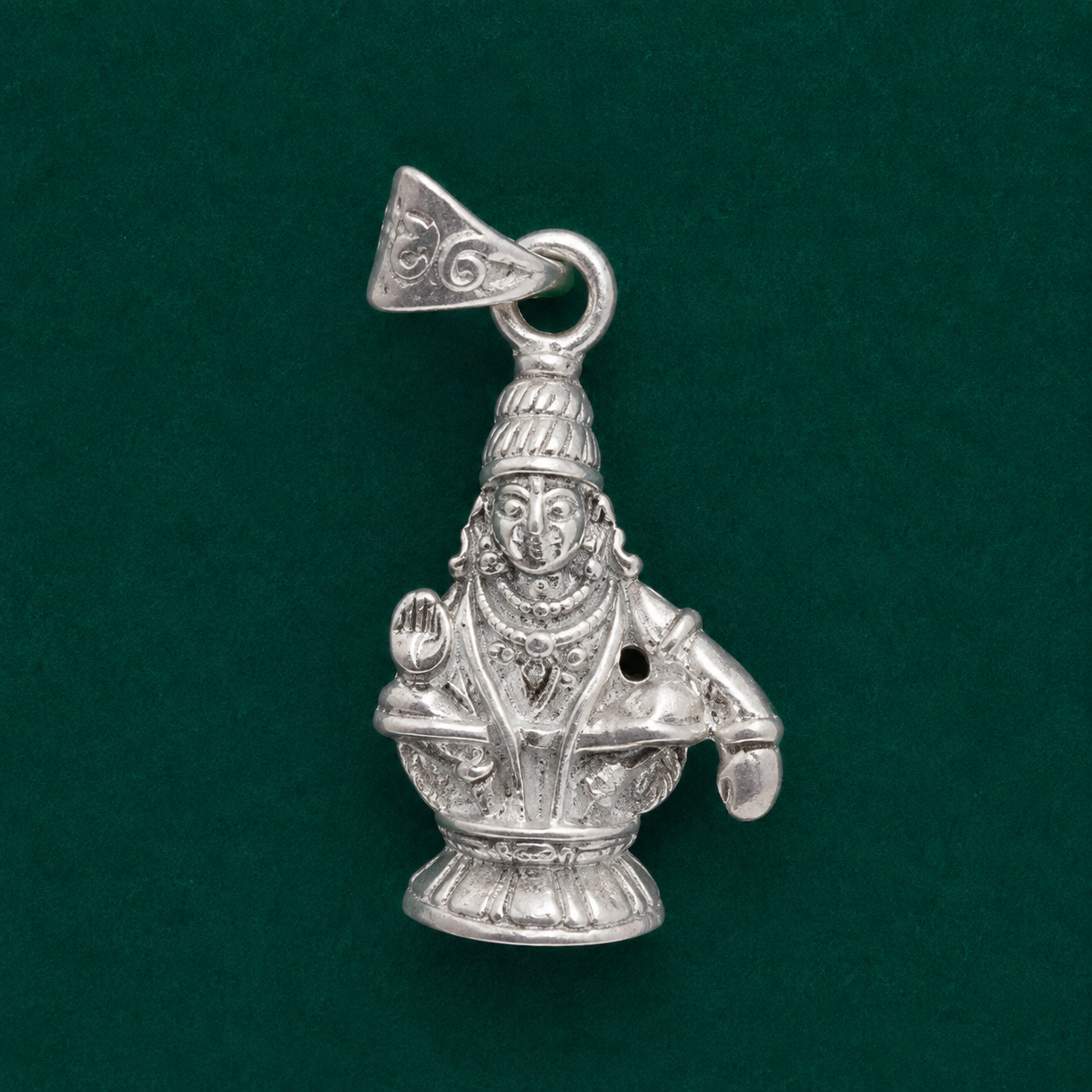 ✨ Sacred Ayyappa Pendant - 3.660 GM