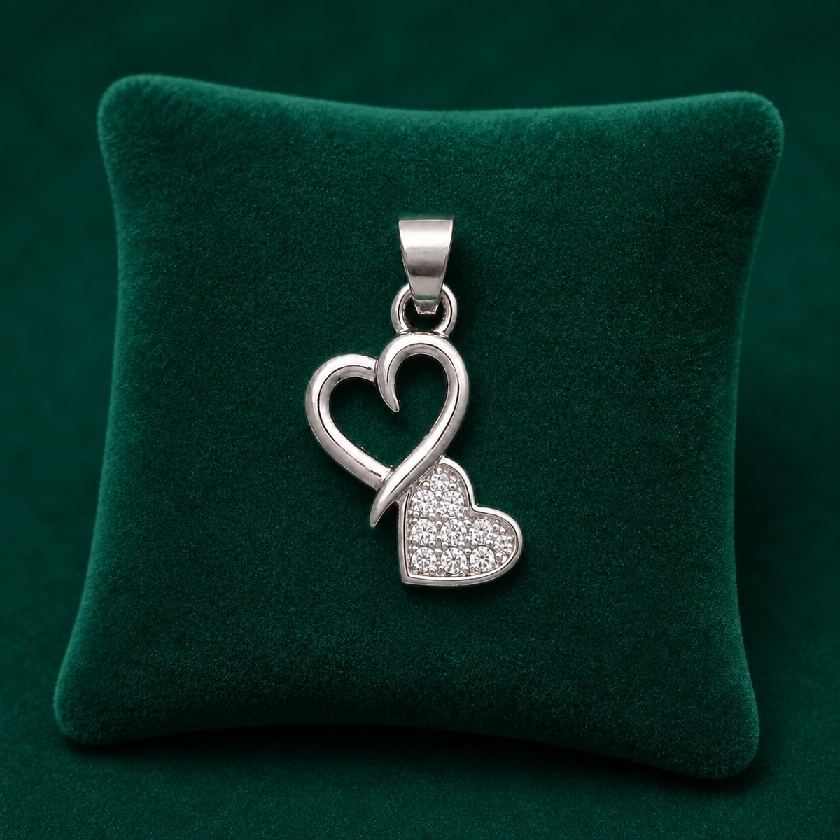 ✨ Twin Heart Sparkle Pendant - 1.085 GM