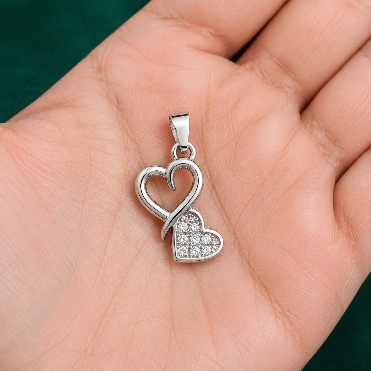 ✨ Twin Heart Sparkle Pendant - 1.085 GM