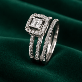 🦢 Astraelle Halo Ring - 3.550 GM
