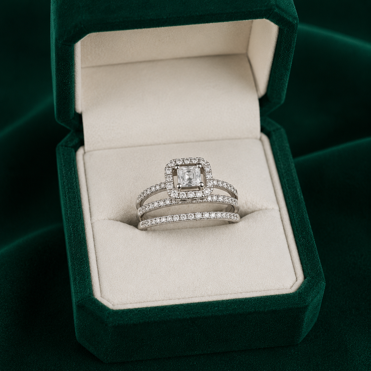🦢 Astraelle Halo Ring - 3.550 GM