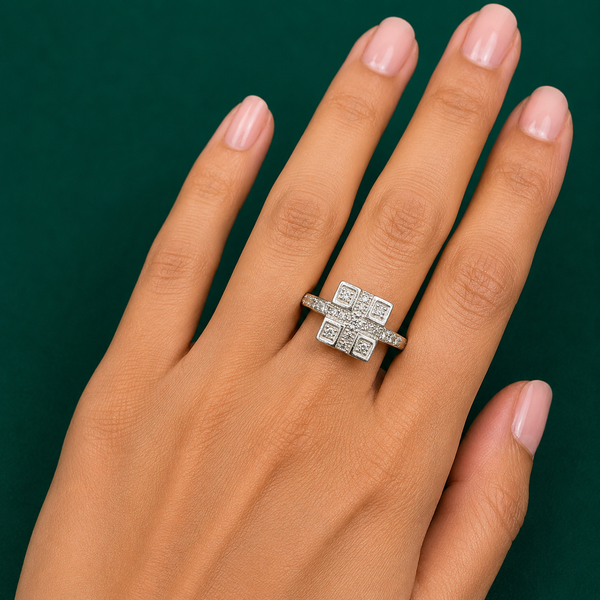 🌼 Quadraluxe Spark Ring - 2.470 GM