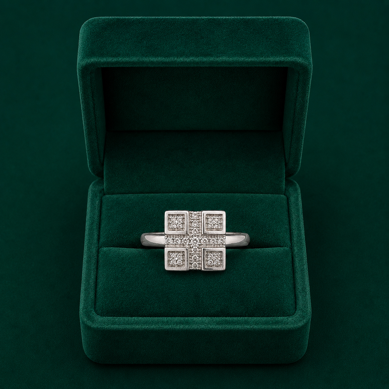 🌼 Quadraluxe Spark Ring - 2.470 GM