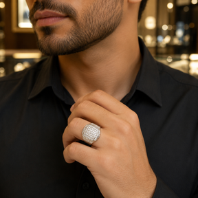 🛡️ Monarcha Ice Signet Ring - 10.160 GM
