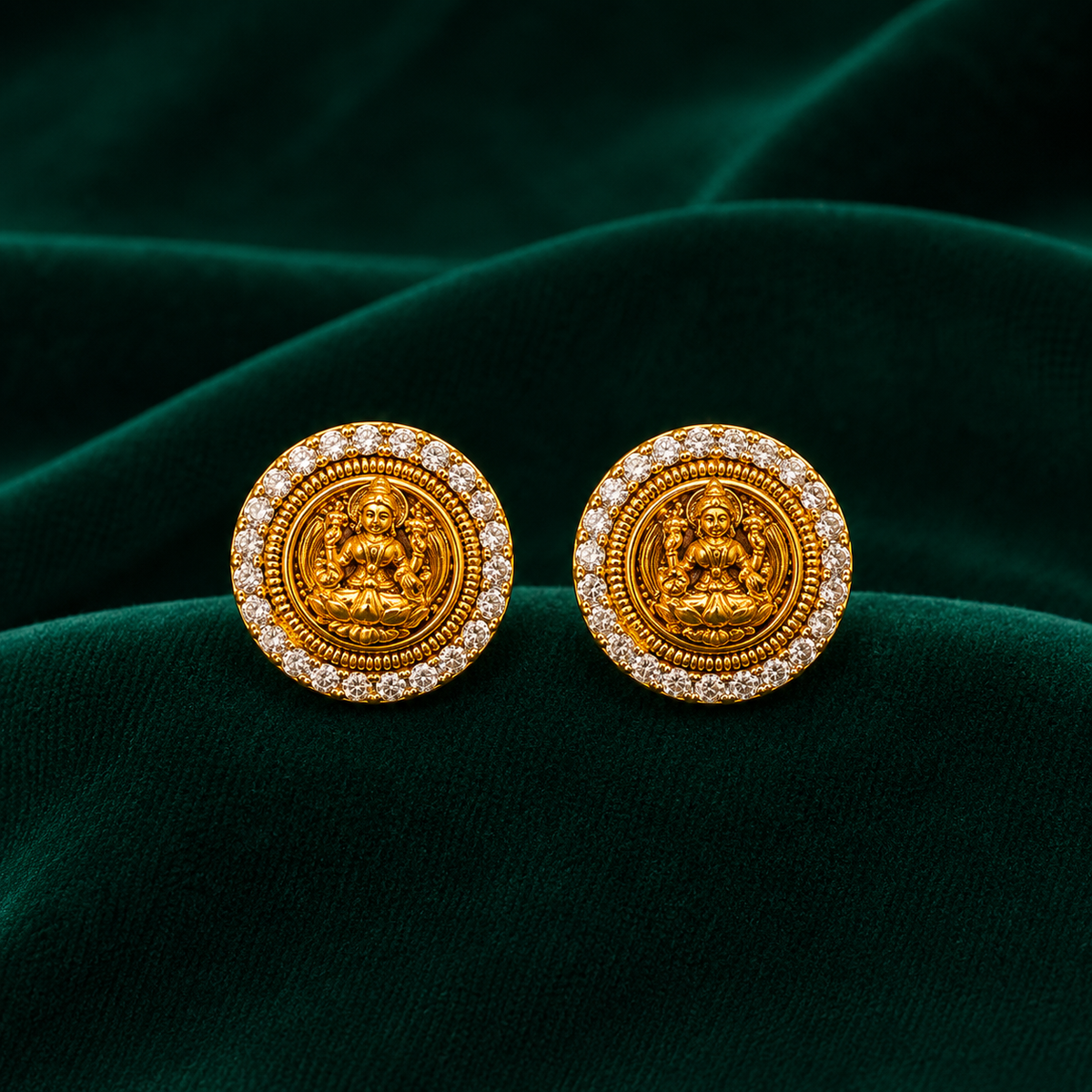 🪷 Lakshmi CZ Halo Studs - 7.900 GM