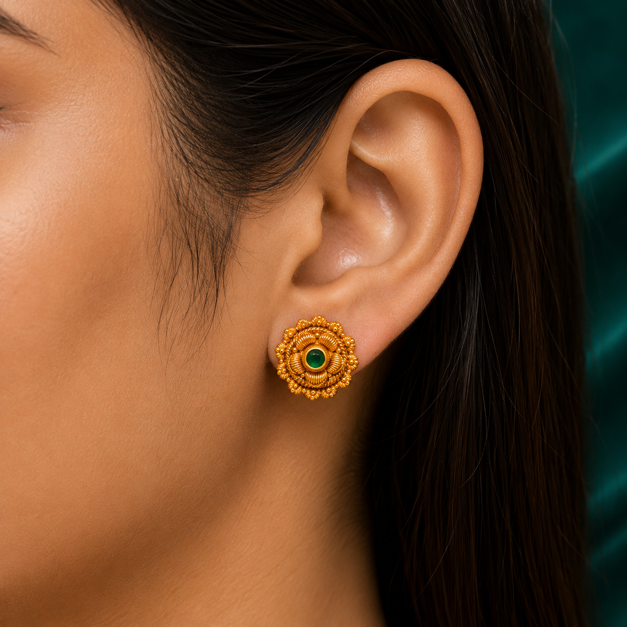 ❤️ Ruby Paisley Studs - 5.540 GM