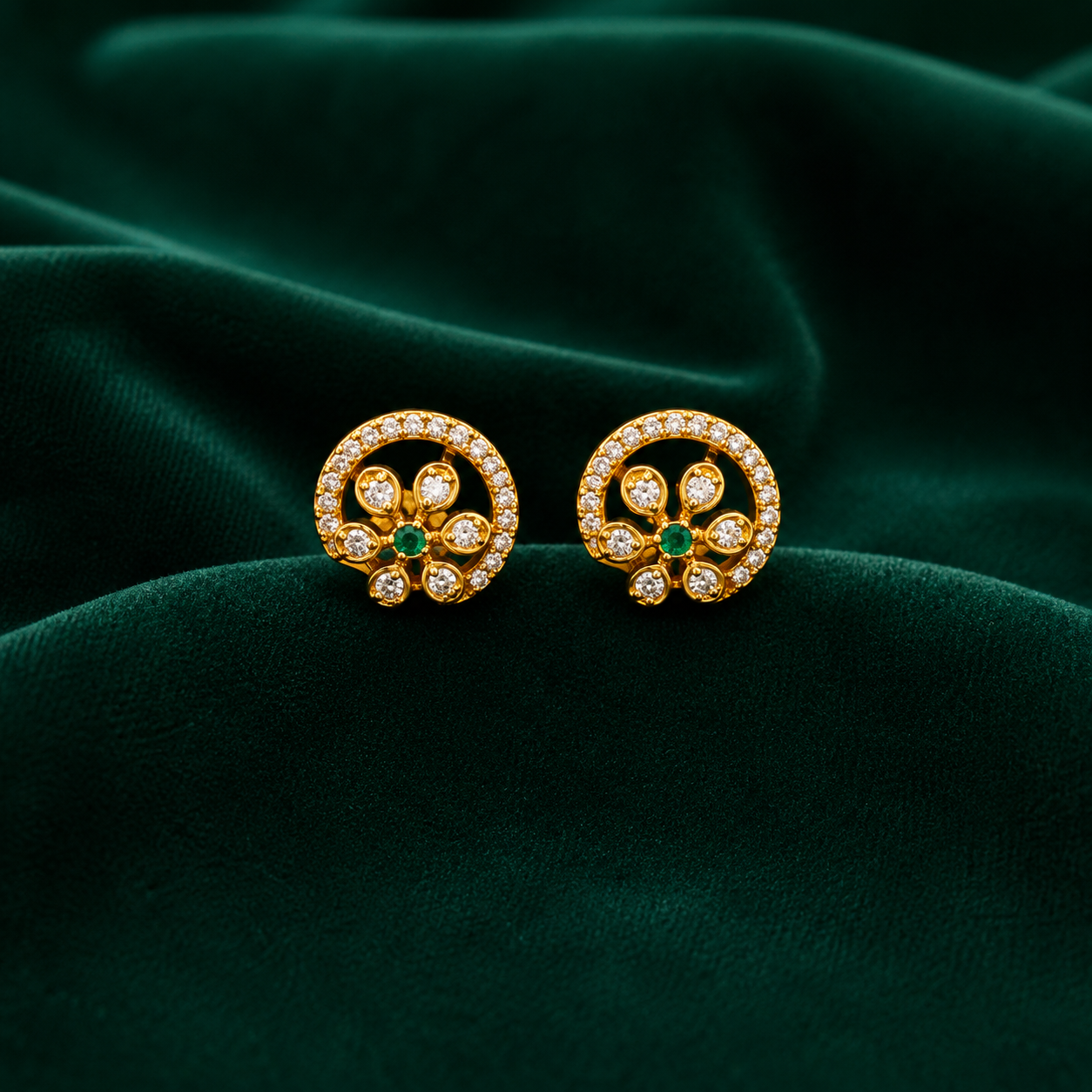 💚 Emerald Halo Studs - 3.850 GM