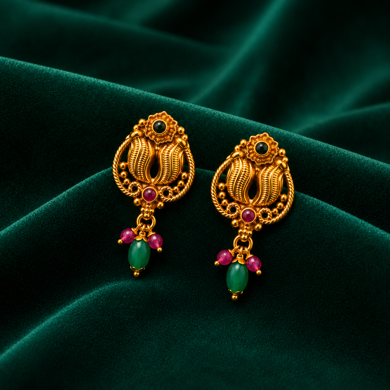 💚 Emerald Paisley Drops - 5.800 GM