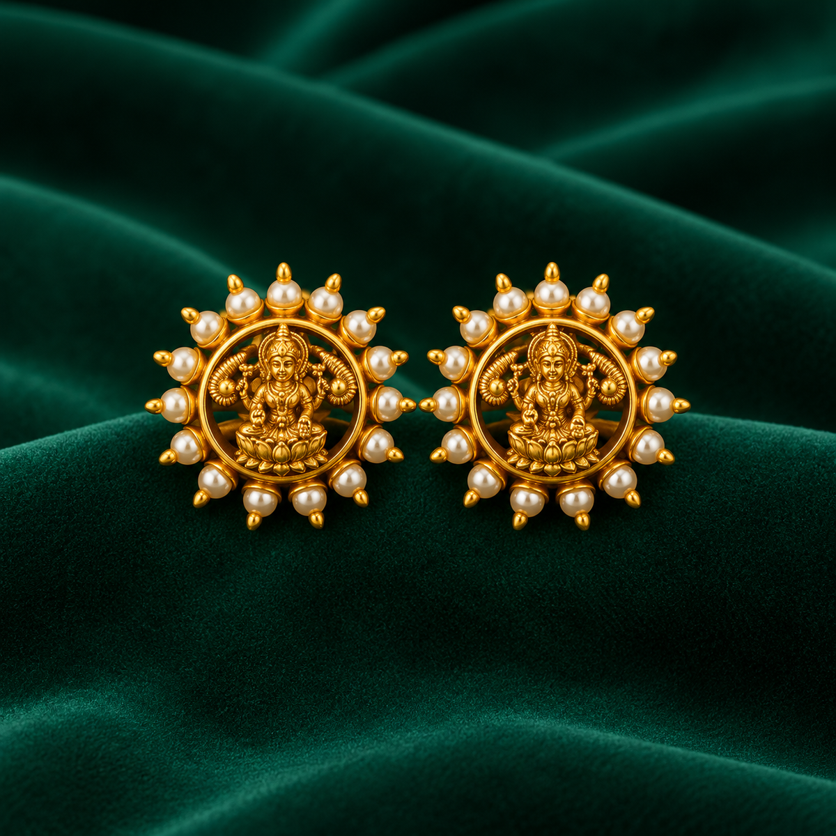 🪷 Lakshmi Pearl Studs - 7.534 GM