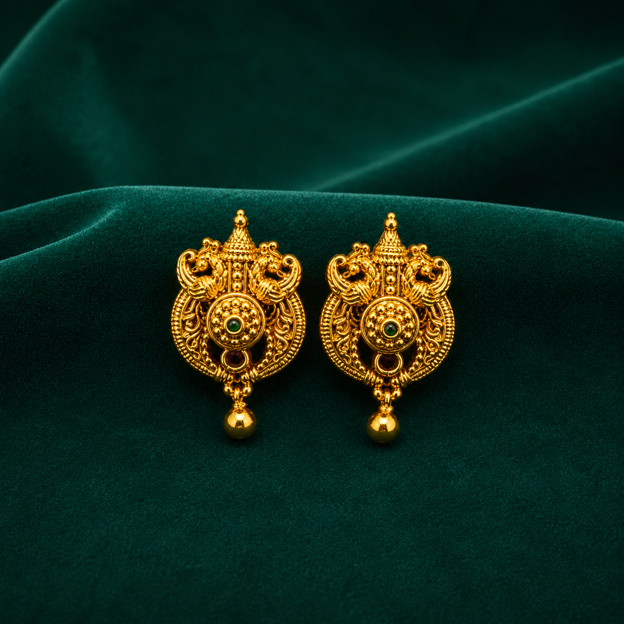🦚 Temple Peacock Studs - 8.500 GM
