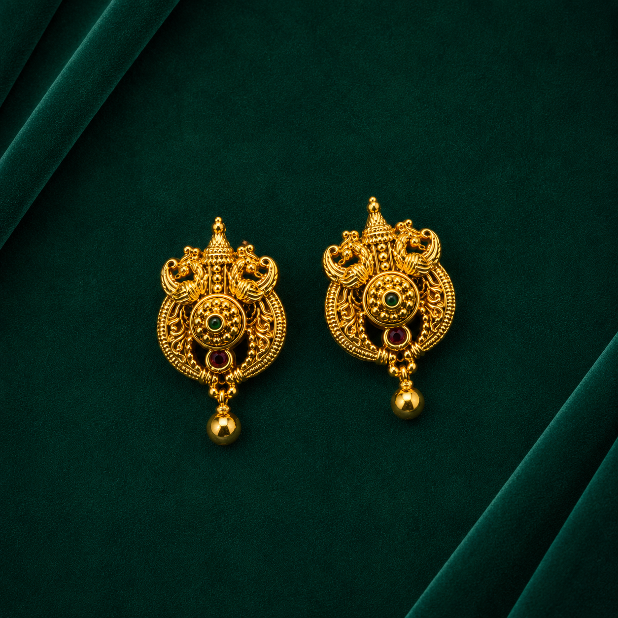 🦚 Temple Peacock Studs - 8.500 GM