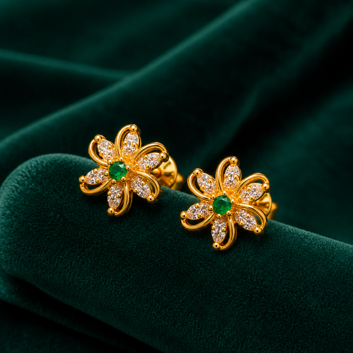 🌿 Emerald Bloom Studs - 4.620 GM