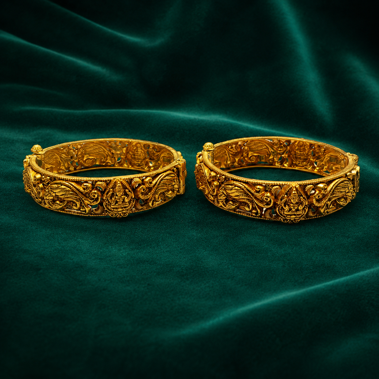 🪷 Lakshmi Temple Bangles - 47.030 GM