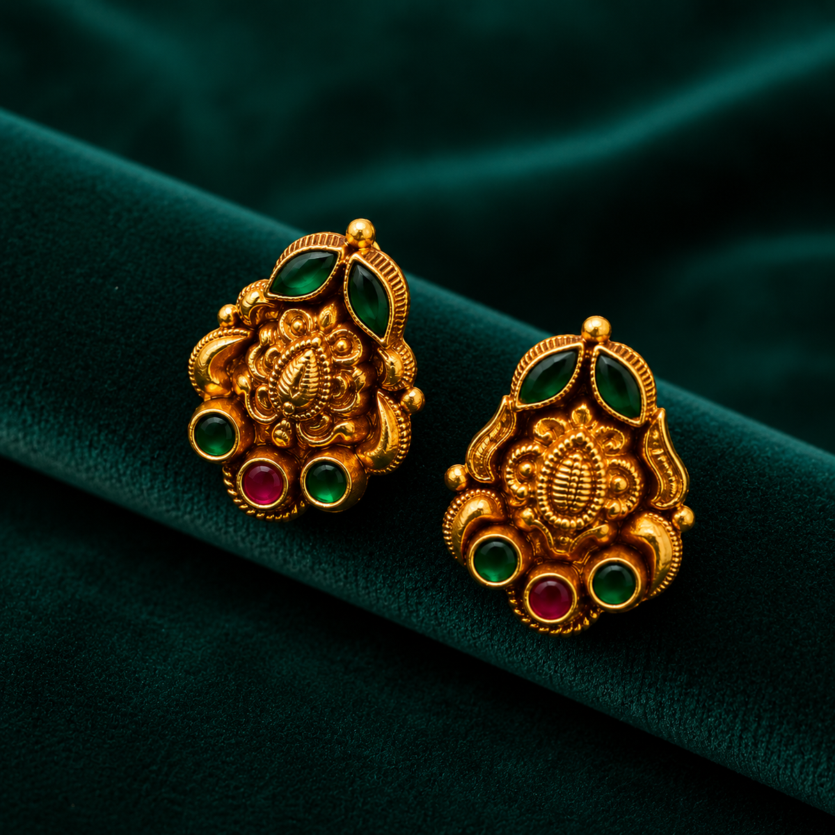 🌿 Pallavika Studs - 4.370