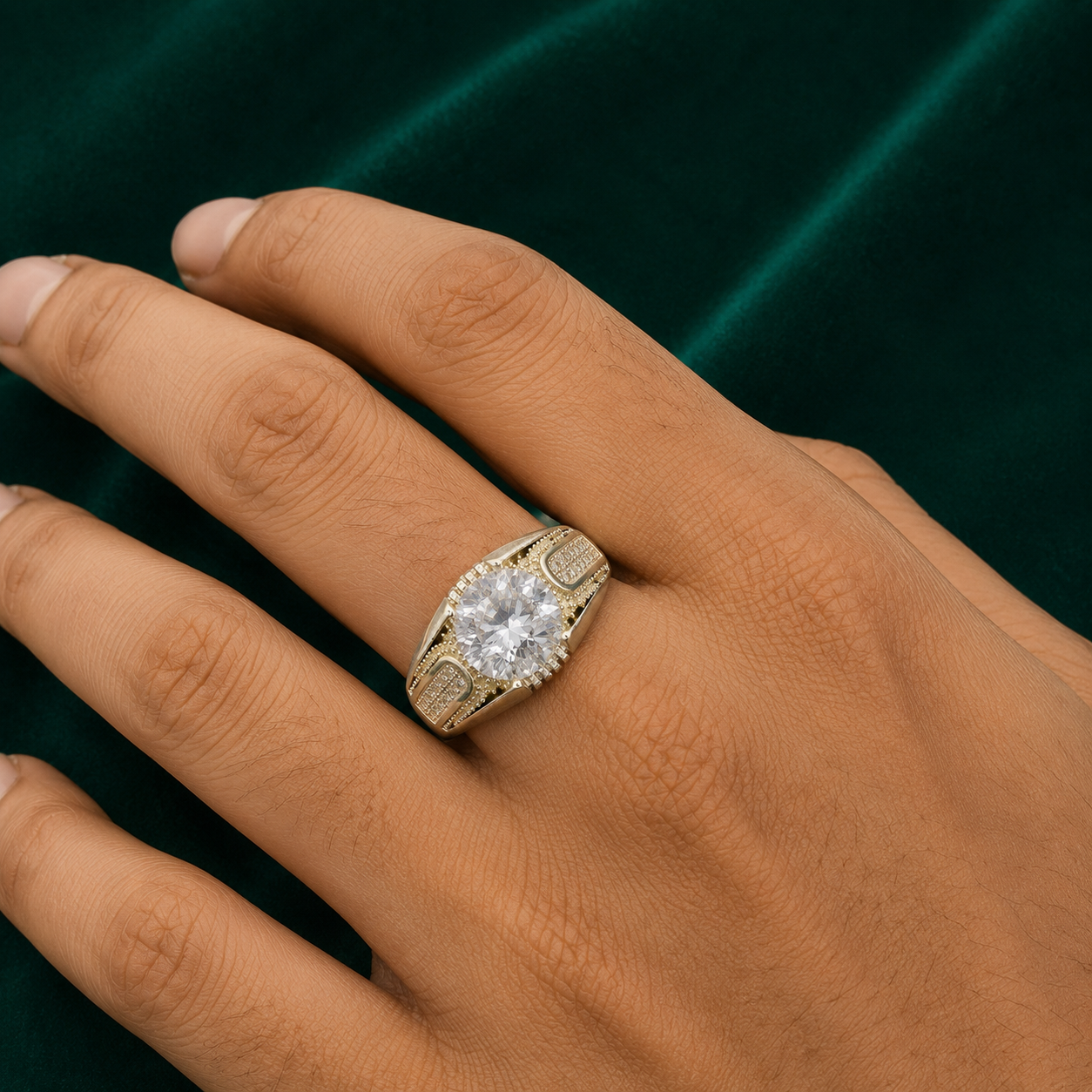 ✨ Regal Solitaire Ring - 7.750 GM