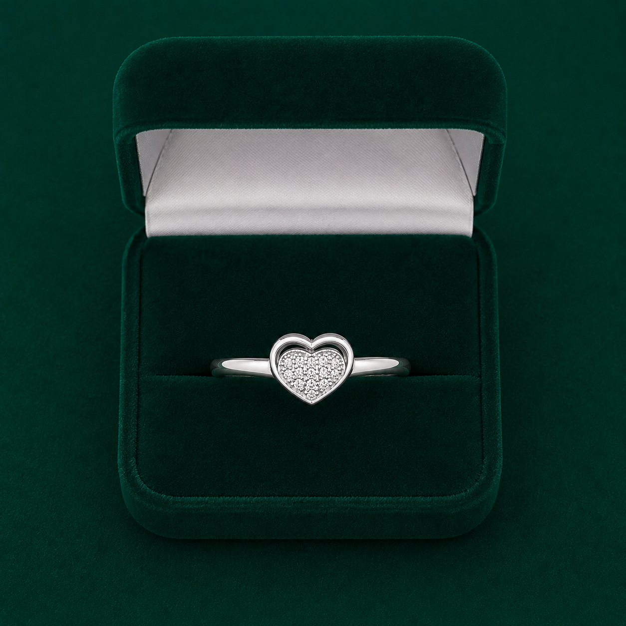 ✨ Heart Spark Ring - 2.790 GM