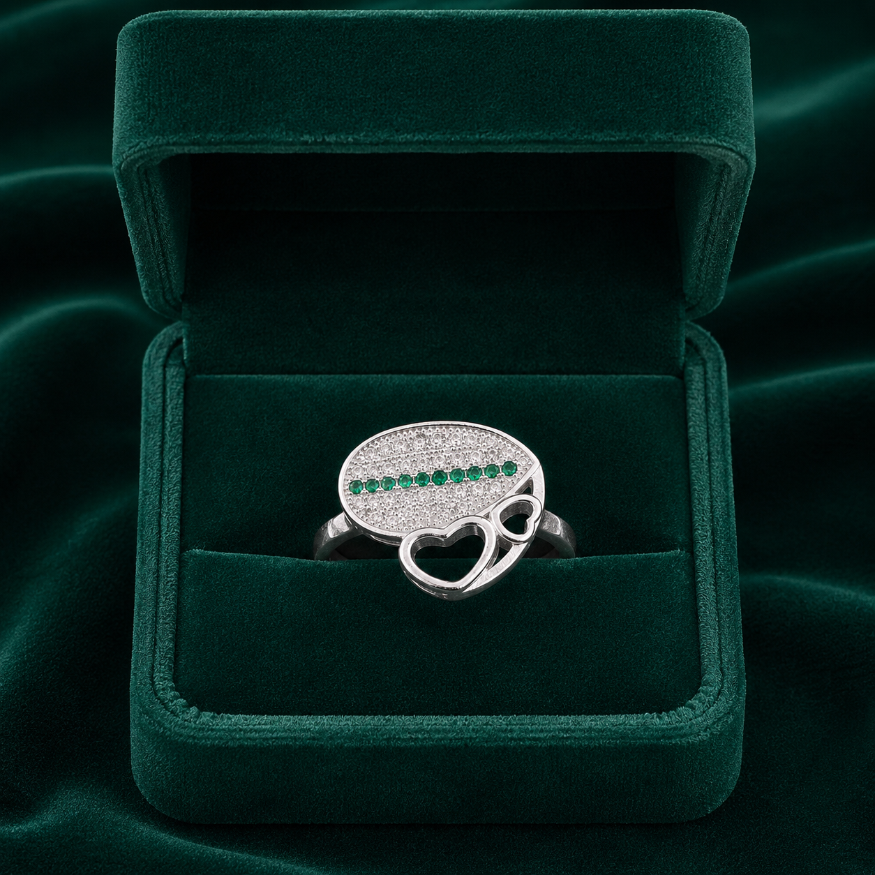 ✨ Emerald Heart Ring - 3.060 GM