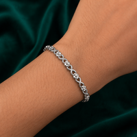 ✨ Heart Link Bracelet - 9.660 GM